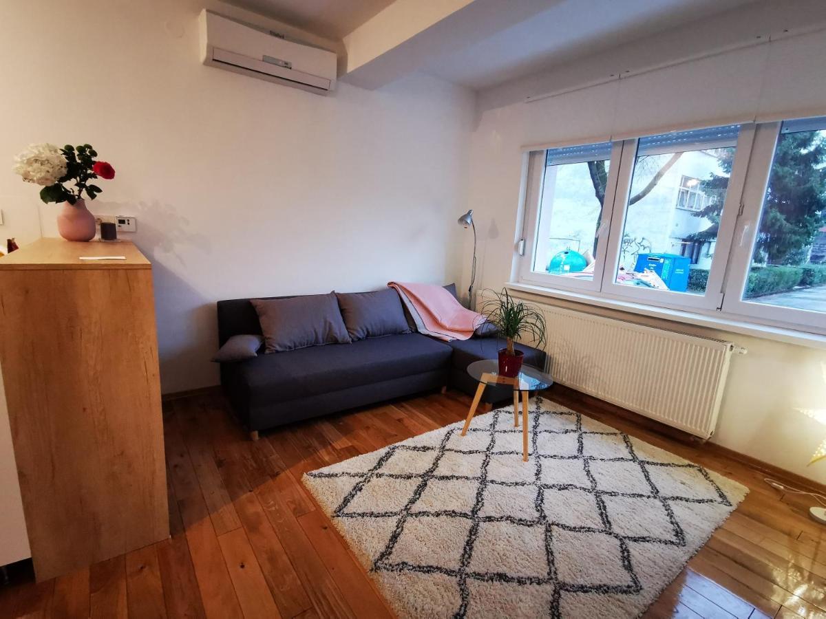 Angela Apartment Загреб Екстериор снимка