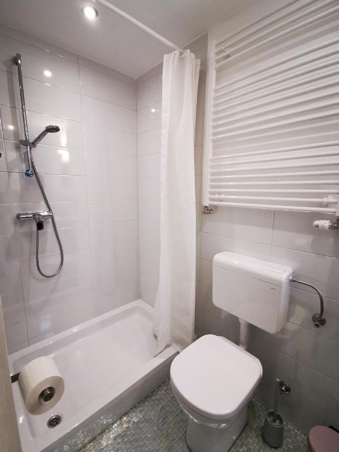 Angela Apartment Загреб Екстериор снимка