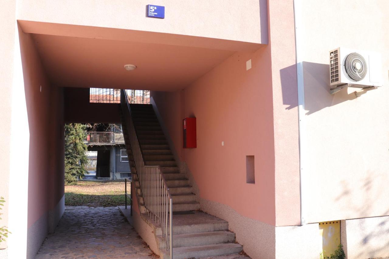 Angela Apartment Загреб Екстериор снимка